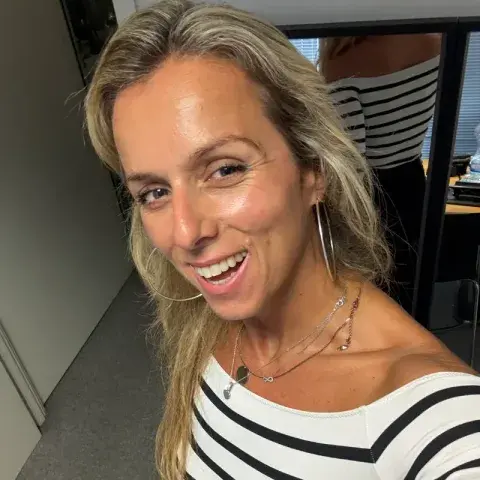 Silvia — Italienische Voice-over